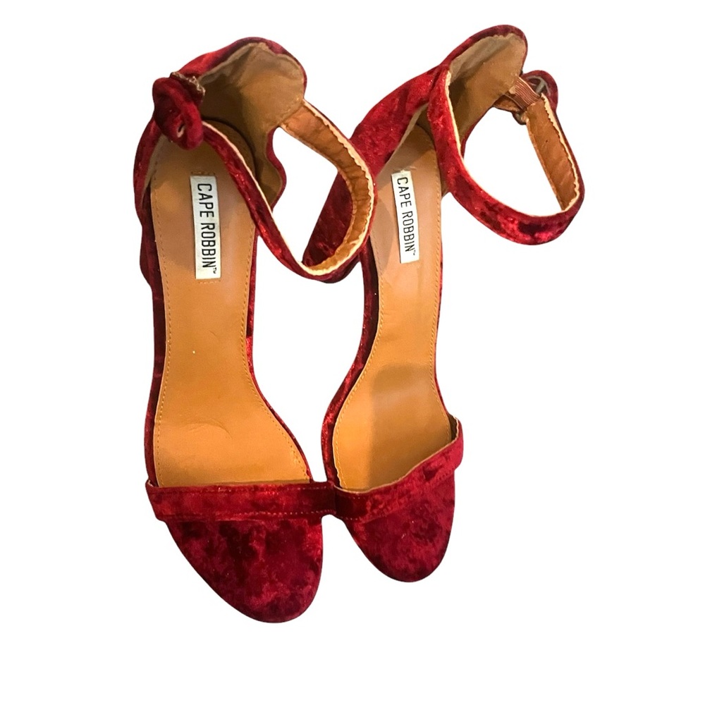 Cape Robbin Women's Red Velvet Heels